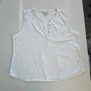 Liz Claiborne Cream Sleeveless Eyelet Top